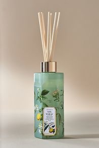 Slide View: 1: Apothecary 18 Floral Sol Tobac Reed Diffuser