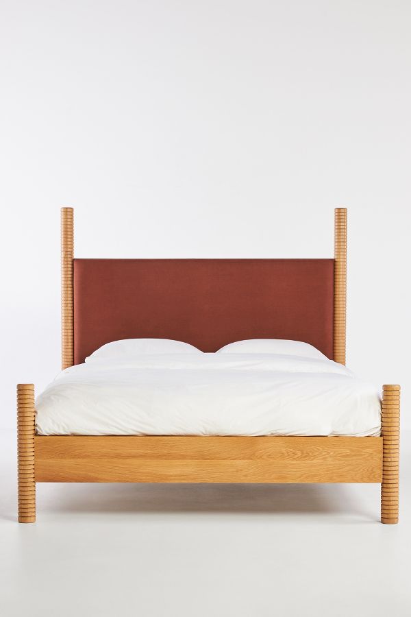 Slide View: 3: Katie Hodges Ridged Bed