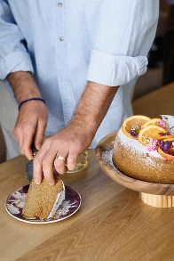 Slide View: 6: Semba Footed Cake Stand