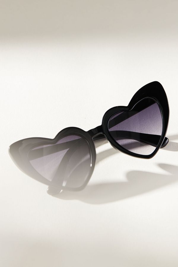 Slide View: 2: Heart Sunglasses