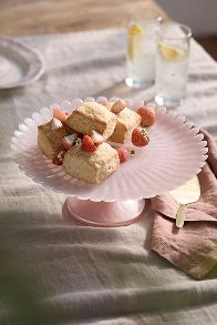 Slide View: 1: Scalloped Glass Cake Stand