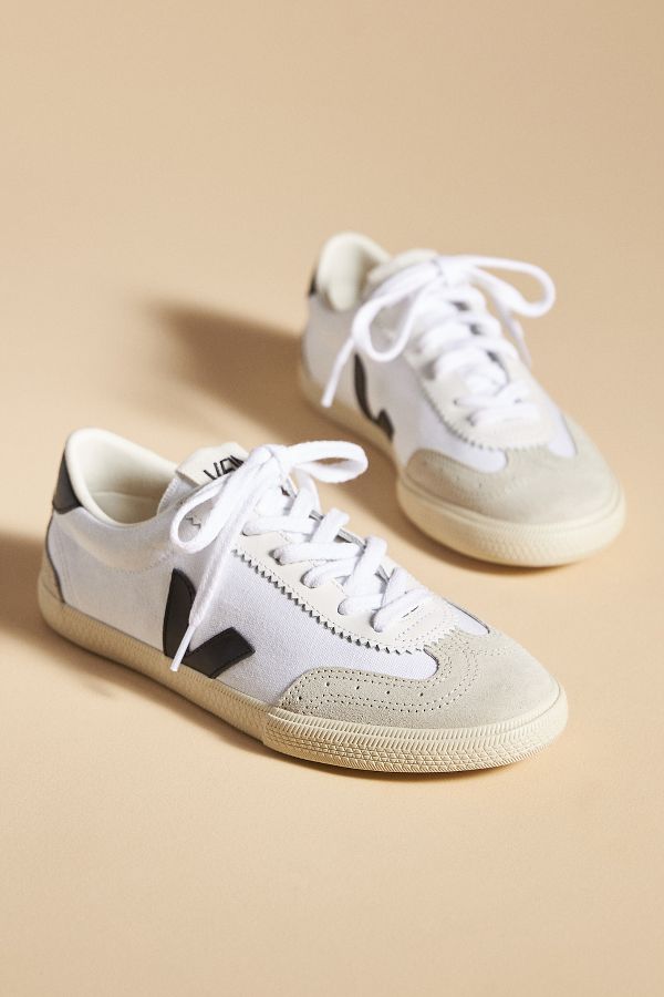 Slide View: 3: Veja Volley Canvas Sneakers