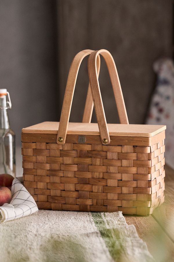 Slide View: 1: Woven Wood Personal Picnic Basket