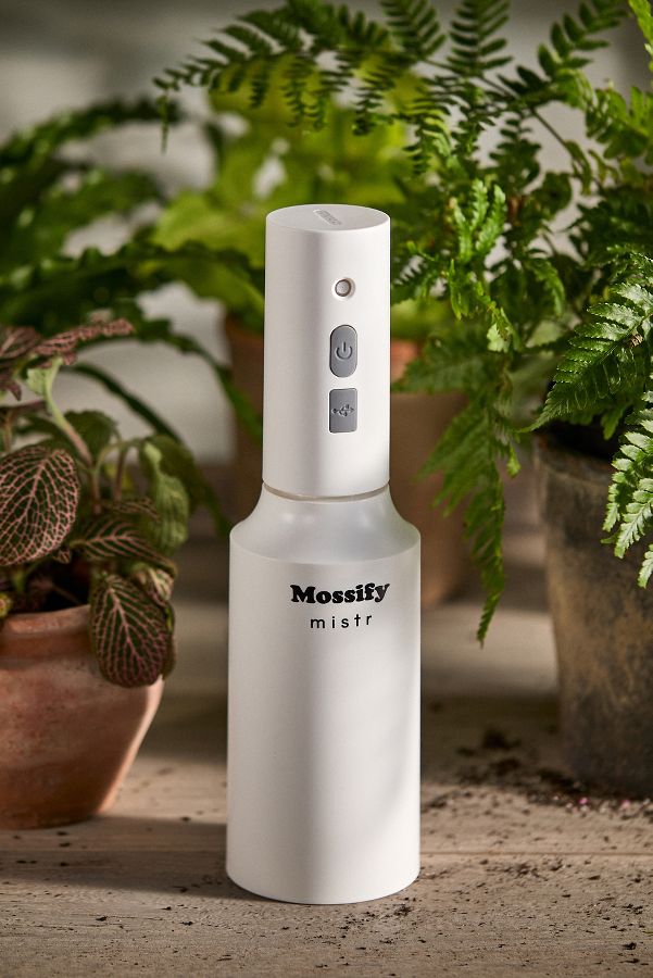 Slide View: 1: Rechargeable Automatic Plant Mister