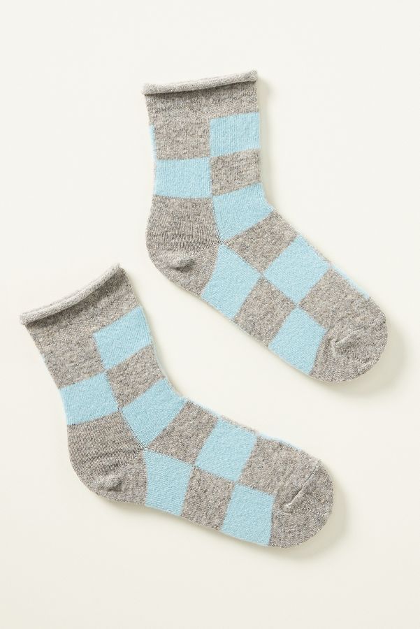 Slide View: 1: Plush Grid Socks