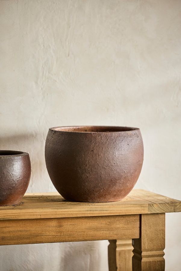 Slide View: 8: Terracotta Globe Planter