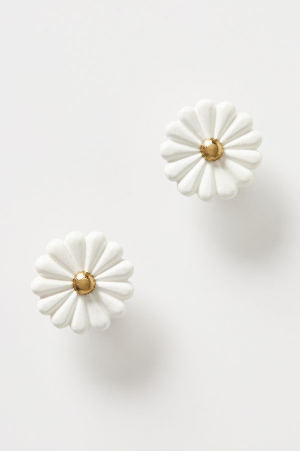 Slide View: 1: Daisy Knobs, Set of 2