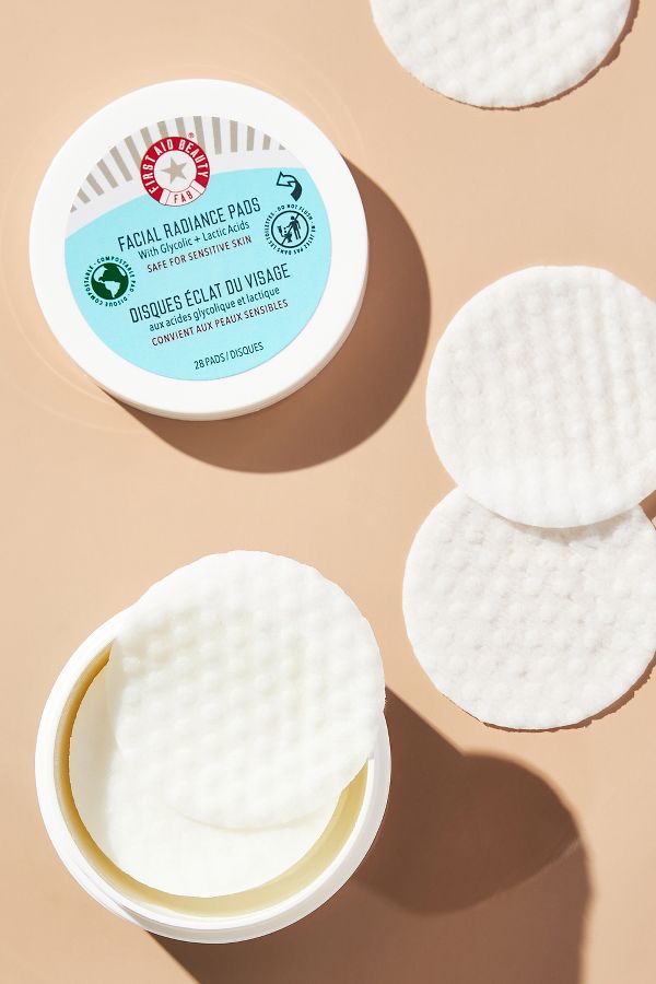 Slide View: 1: First Aid Beauty First Aid Beauty Facial Radiance Pads with Glycolic + Lactic Acids Exfoliating Pads with AHA Mini