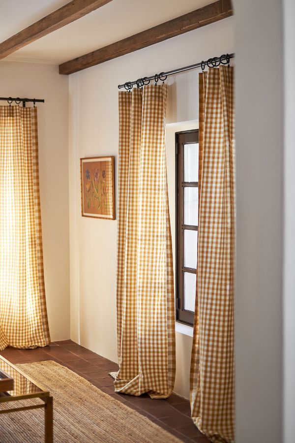 Slide View: 1: Gingham Curtain