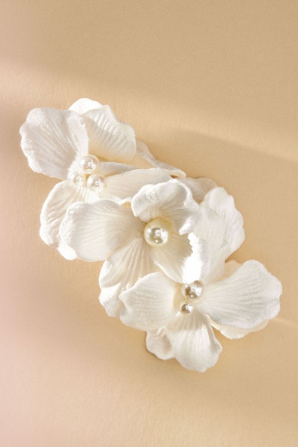 Slide View: 3: Lele Sadoughi Magnolia Hair Clip