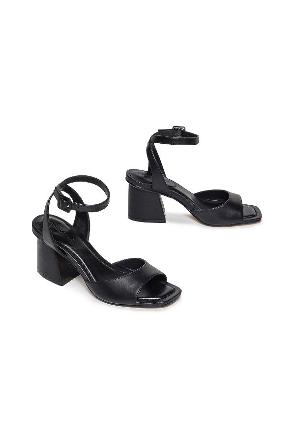 Slide View: 1: Bernardo Nyack Block Heels