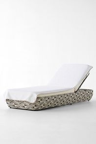 Slide View: 1: Piped Lounge Chair Towel Cover