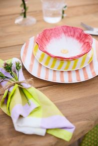 Slide View: 1: Petals Stoneware Bowl, Red