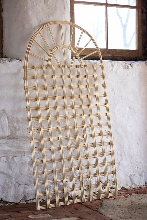 Slide View: 1: Woven Willow Arch Fencing Panel