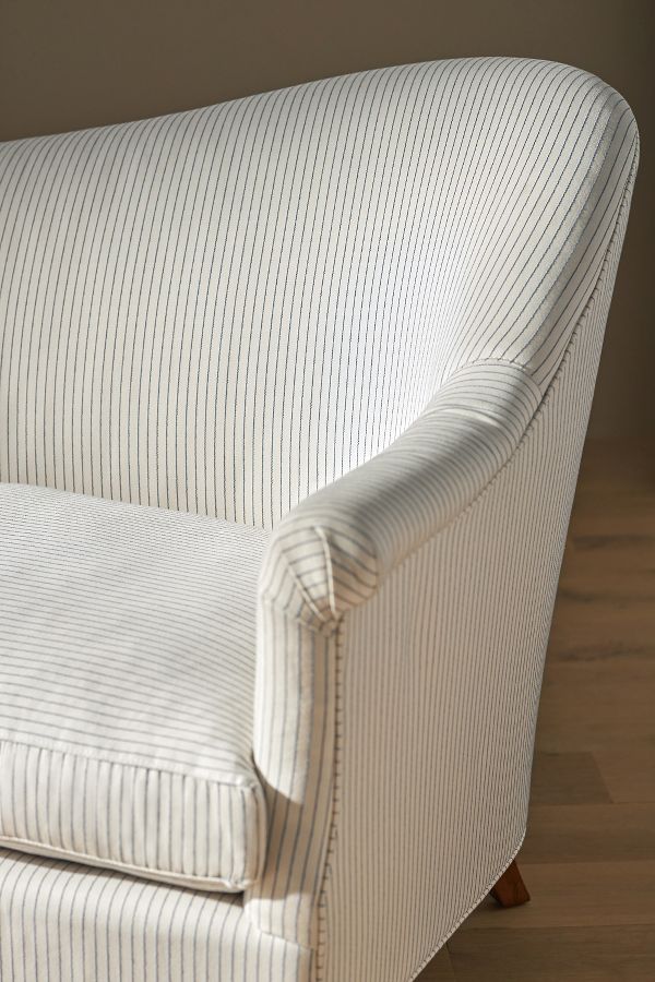 Slide View: 2: Sorrento Stripe Pied-A-Terre Sofa