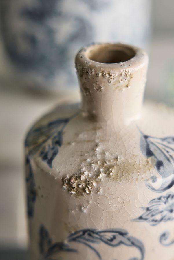 Slide View: 2: Damask Ceramic Vase, Tall