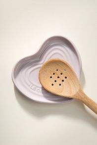 Slide View: 2: Le Creuset Heart Spoon Rest