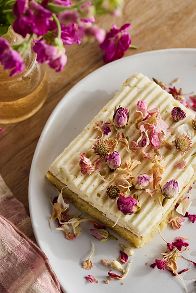 Slide View: 2: Edible Botanicals, Blush Blend