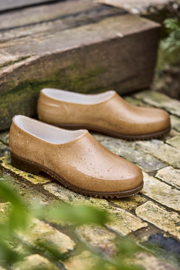 Slide View: 1: Gardana Clogs