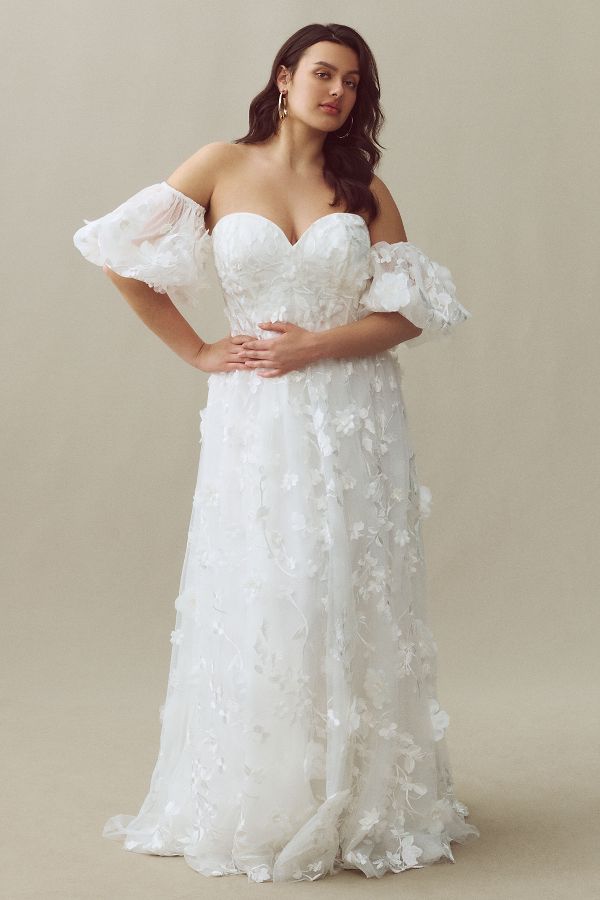 Slide View: 1: Wtoo by Watters Ivy Strapless Sweetheart Wedding Gown