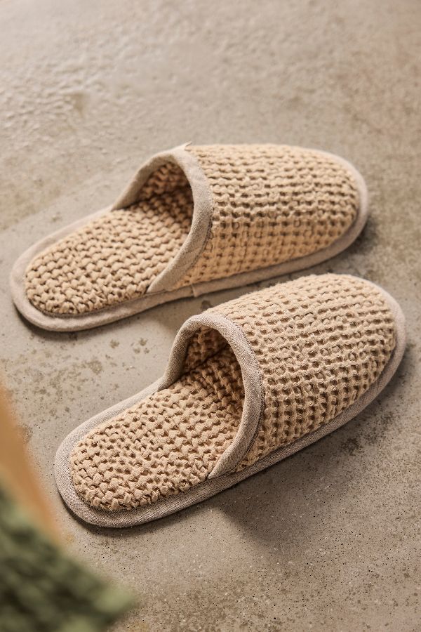 Slide View: 1: Waffle Weave Slippers