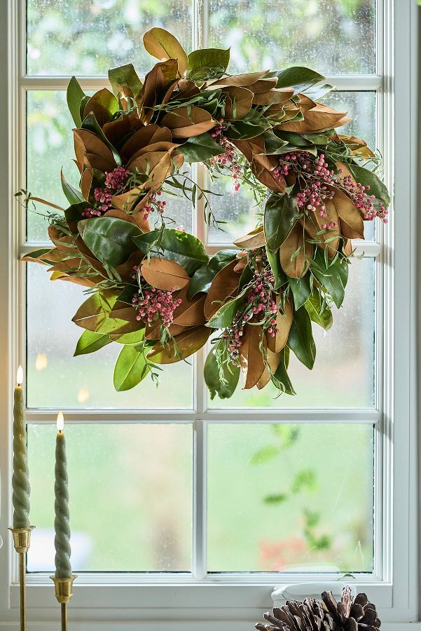 Slide View: 1: Fresh Magnolia + Pepperberry Wreath