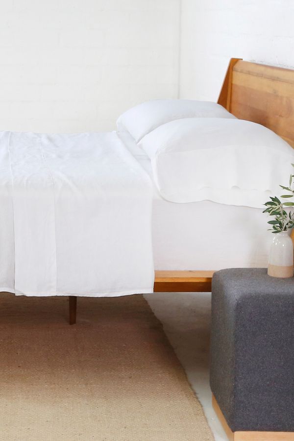 Slide View: 2: Pom Pom At Home Linen Sheet Set