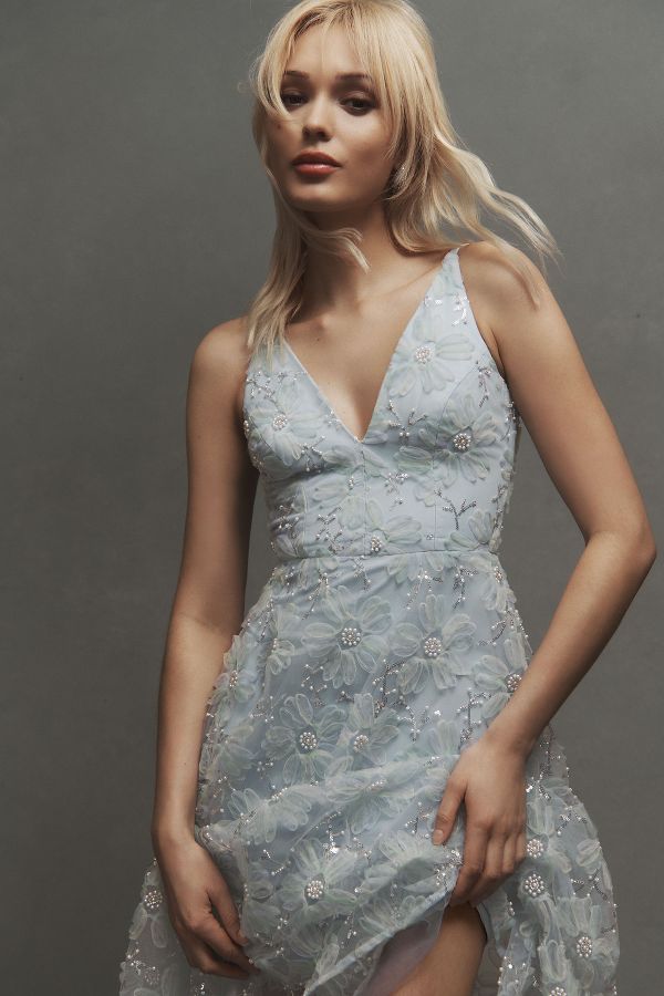 Slide View: 1: Dress The Population Audrey Sleeveless Lace-Overlay Midi Dress