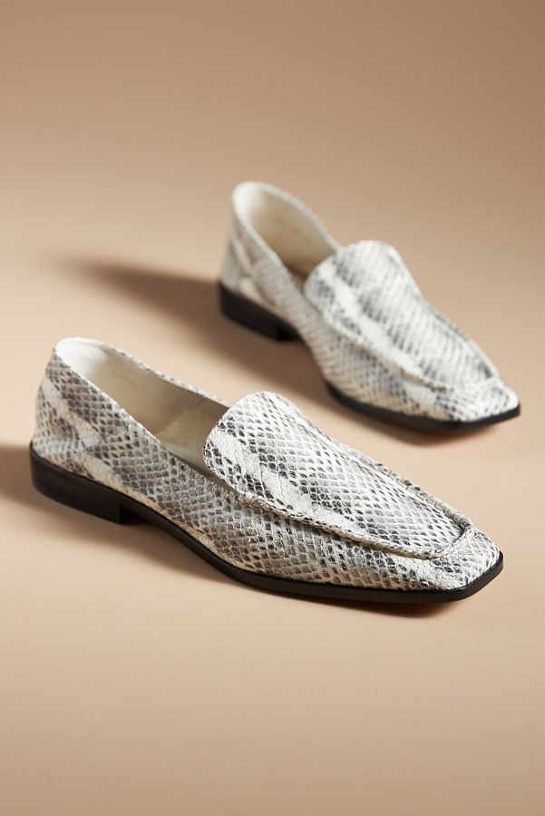 Slide View: 2: Dolce Vita Beny Flats