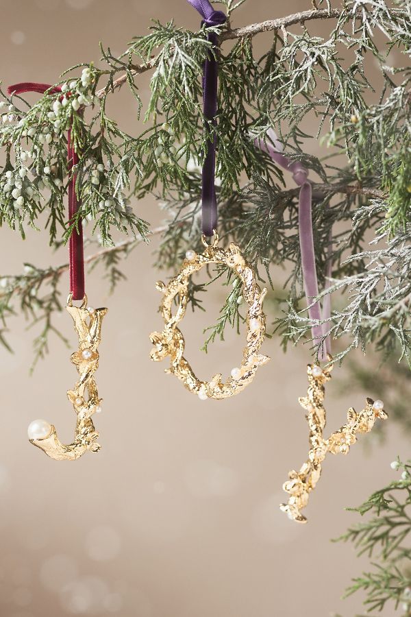 Slide View: 2: Aurelia Gold Monogramm Ornament