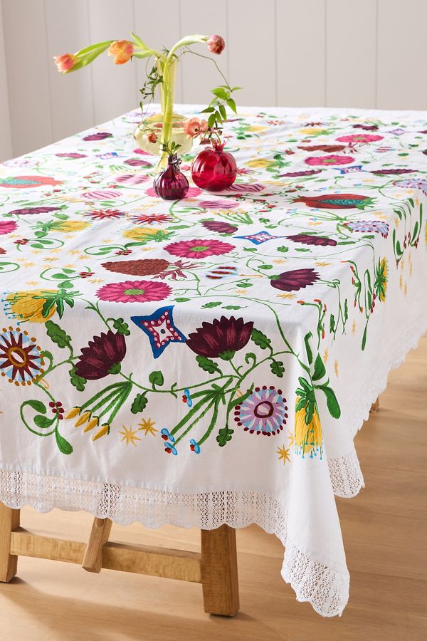 Slide View: 1: Cassiopeia Tablecloth