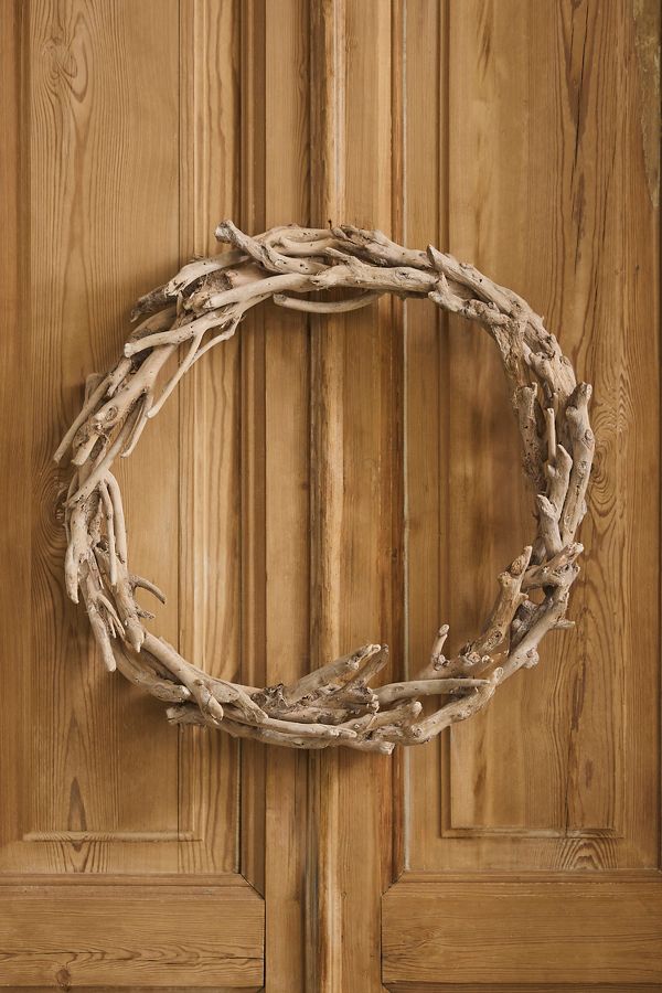 Slide View: 2: Driftwood Wreath