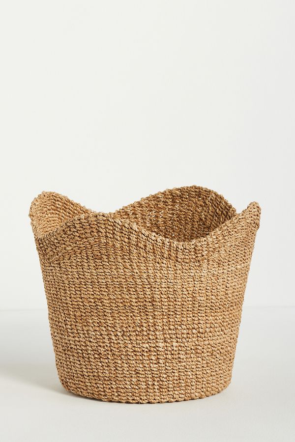 Slide View: 1: Genevieve Scalloped Woven Bin