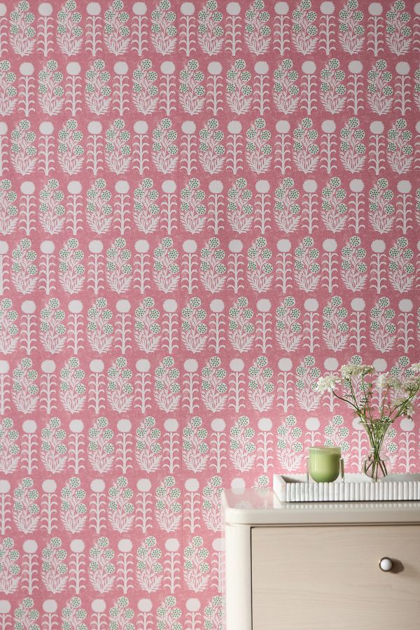 Slide View: 1: Ellen Merchant Pink Floral Wallpaper