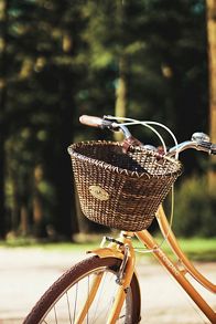 Slide View: 2: Nantucket Bike Basket Co. Lightship Oval Basket