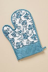 Slide View: 1: Furbish Studio Oven Mitt