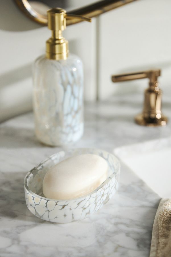 Slide View: 1: Bryn Glass Soap Dish