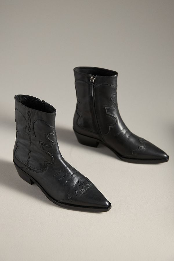 Slide View: 2: Bibi Lou Short Western Boots