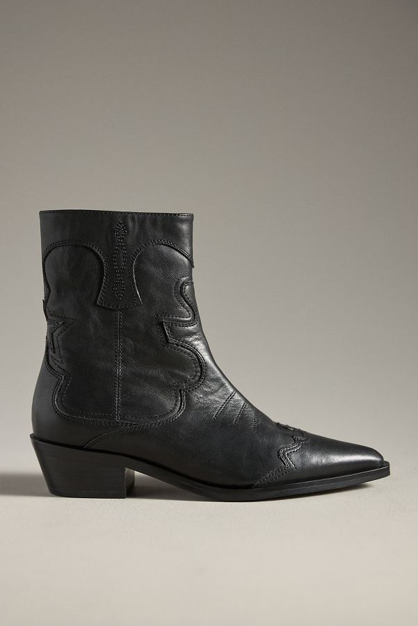 Slide View: 1: Bibi Lou Short Western Boots