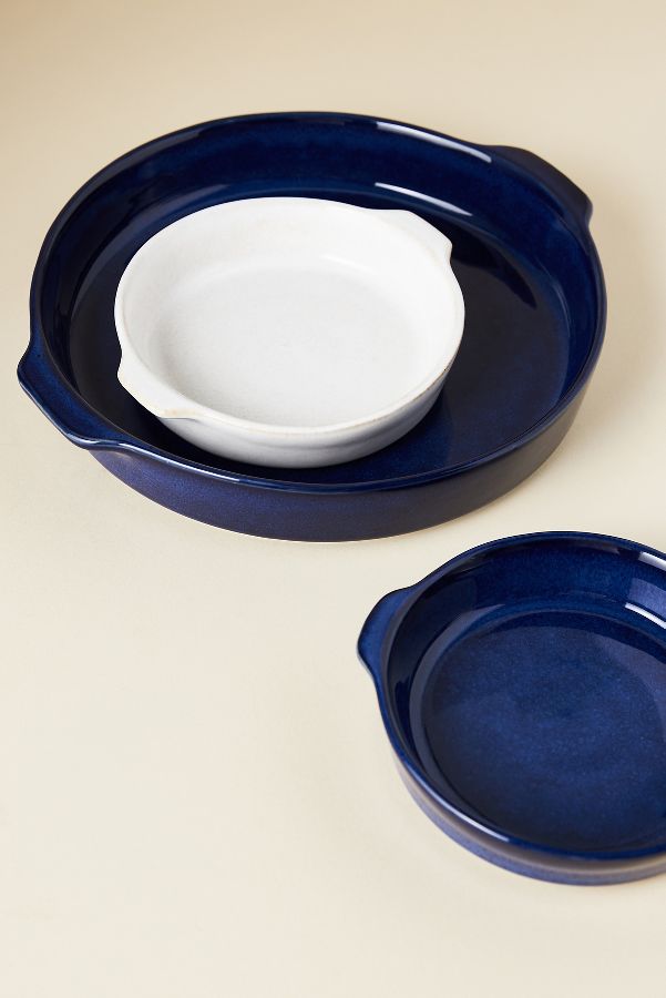 Slide View: 3: The Rowen Portuguese Stoneware Pie Dish