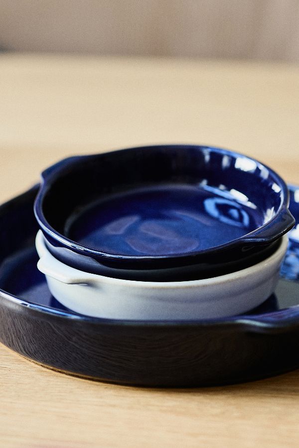 Slide View: 6: The Rowen Portuguese Stoneware Pie Dish