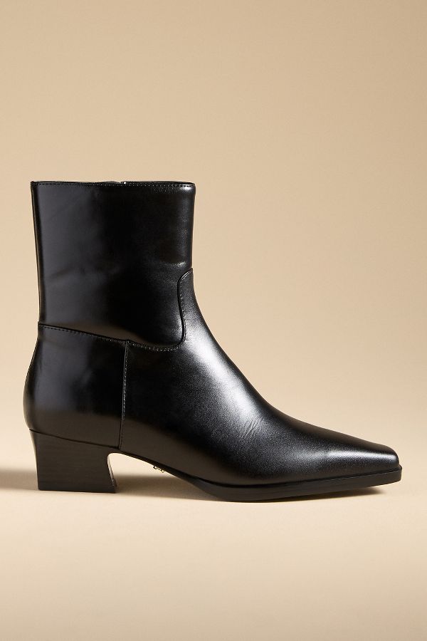 Slide View: 1: Lola Cruz Vecca Ankle Boots