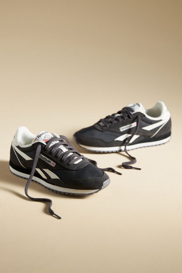 Slide View: 2: Reebok Classic Legacy Az Sneakers