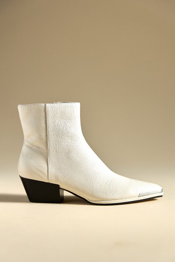 Slide View: 1: Dolce Vita Nonah Booties