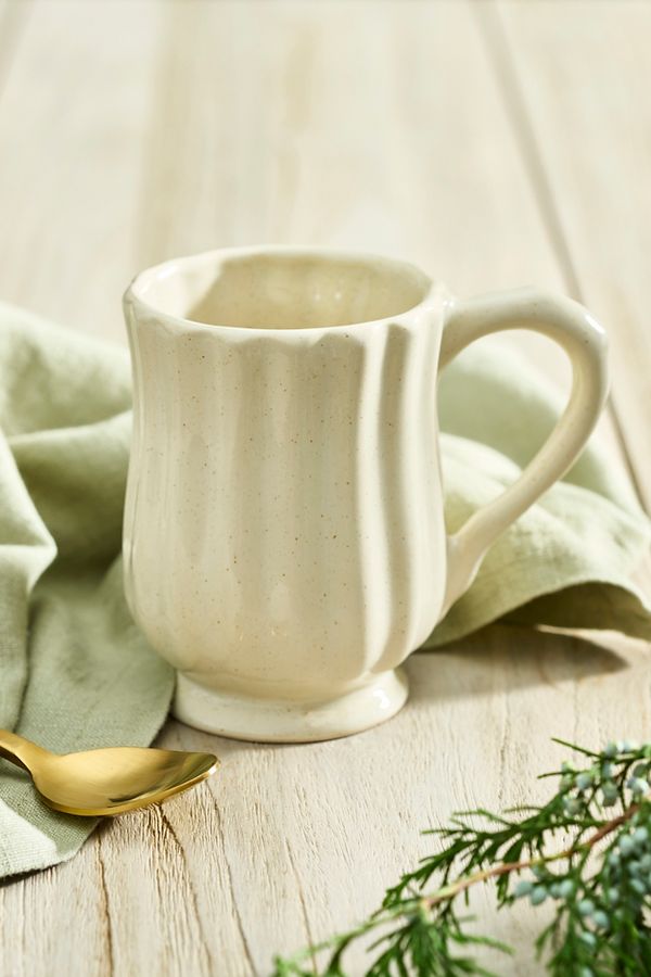 Slide View: 1: Scalloped Stoneware Mug