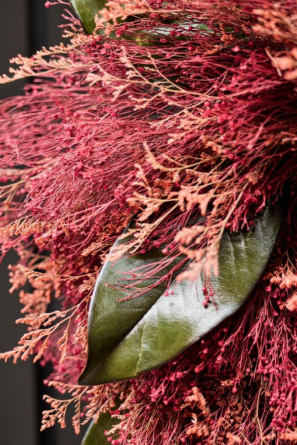 Slide View: 2: Dried Magnolia Cloud Wreath