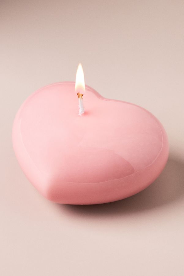 Slide View: 1: Heart-Shaped Wax Candle