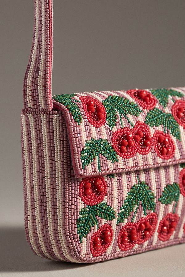 Vista de diapositivas: 3: The Fiona Beaded Bag: Food & Drink Edition