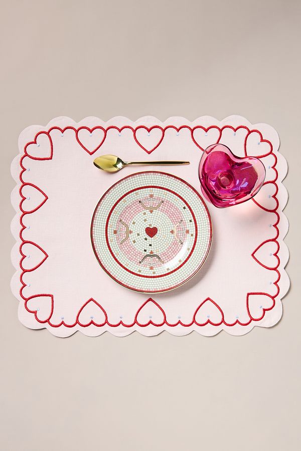 Slide View: 1: Cordelia Embroidered Heart Placemat