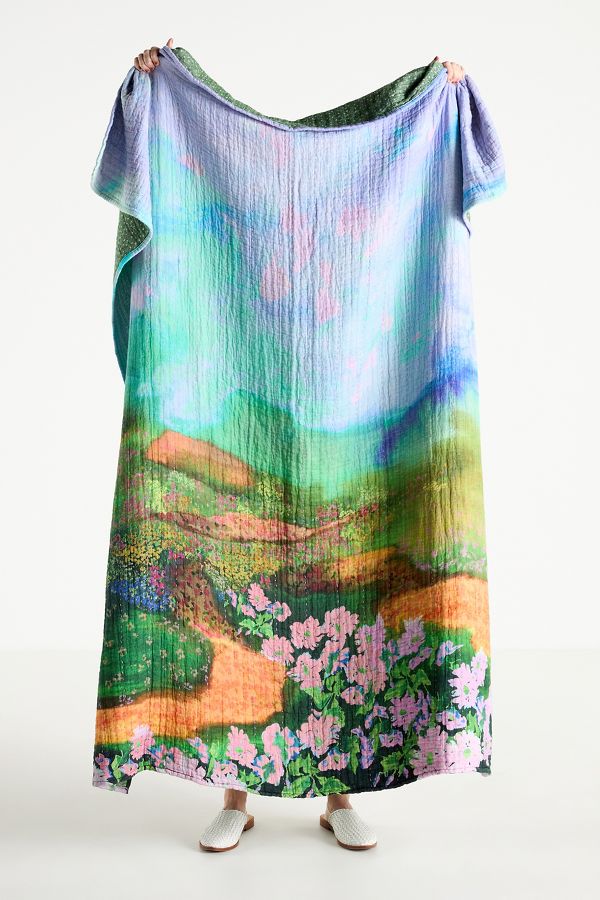 Slide View: 1: Gemma Floral Printed Cotton Throw Blanket